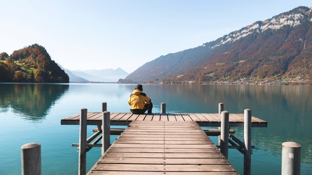 Steg im Brienzersee.