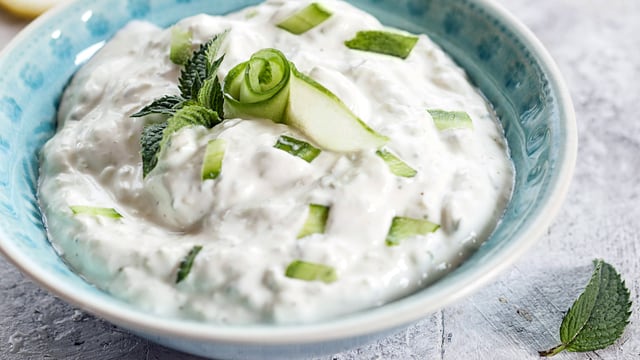 Lifestyle - Tzatziki – Einfach und schnell selber gemacht - Puls - SRF