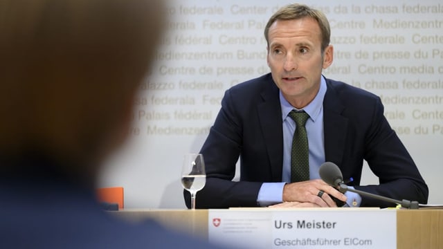 Urs Meister an Medienkonferenz