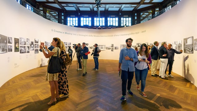 Ausstellung im Hotel des Bains in Venedig.