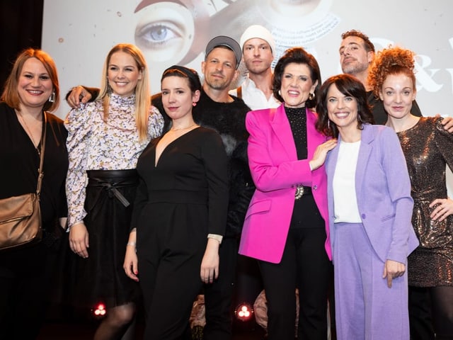 Alle Gewinner und Gewinnerinnen der G&G-Awards in einem Gruppenbild