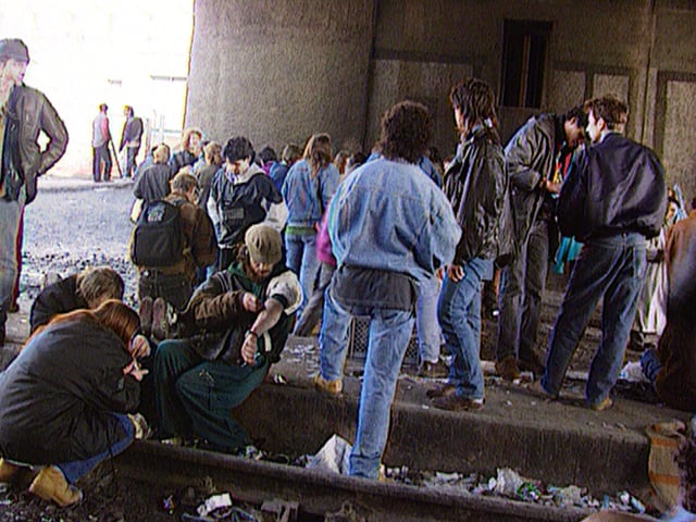 Junkies unter der Lettenbrücke, 1994.