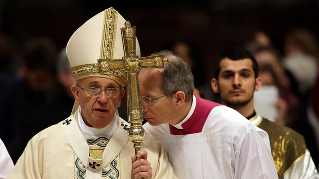 Papst Franziskus im Rahmen der Gedenkmesse.