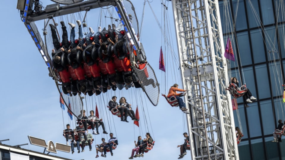 551. Herbstmesse lockt Gross und Klein auf Basels Pl tze