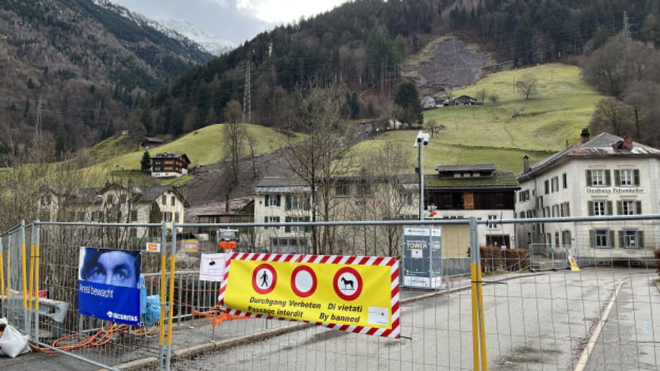 Schwanden: Evakuierung Mit Nebengeräuschen - Regionaljournal Graubünden ...