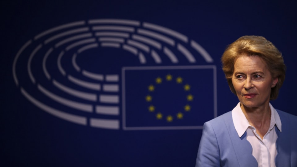 Die EU-Kommission sagt Menschenrechtsverletzungen, Kinderarbeit und Umweltzerstörung den Kampf an. Kommissionspräsidentin Ursula von der Leyen.
