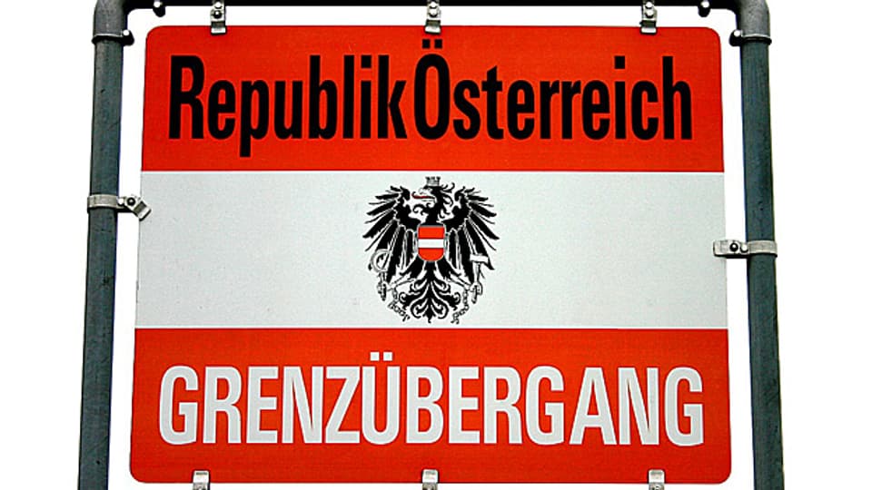 Die Landesgrenze, die mitten durchs Rheintal führt, ist eine Barriere. Trotzdem ist man einander zugetan. Das zeigte – vor rund 100 Jahren – auch eine Abstimmung: Die grosse Mehrheit der Vorarlbergerinnen und Vorarlberger wollten der Schweiz beitreten.