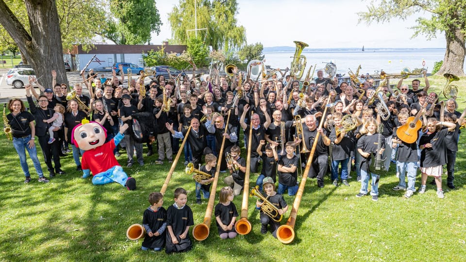 Mit einem grossen Fest am Bodensee feierte die Rondo Musikschule am 4. Mai 2024 ihr 20-jähriges Bestehen.