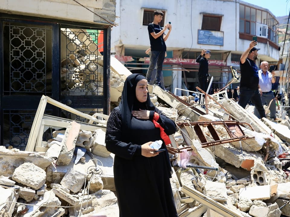 Zerstörung nach israelischem Luftangriff in Südlibanon (15. Juli 2024)