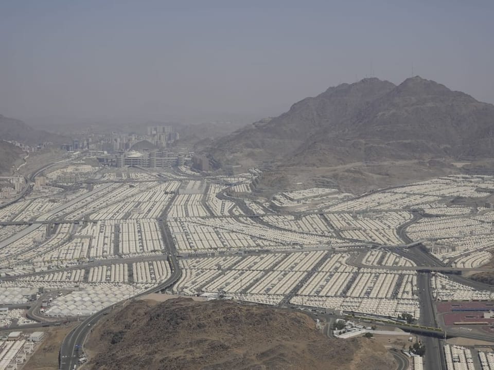 Tausende Zelte in Mina.