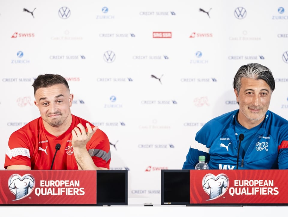 Shaqiri und Yakin an der Medienkonferenz