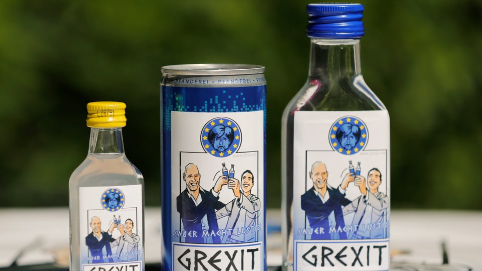 Schnaps-Fläschchen mit der Aufschrift Grexit