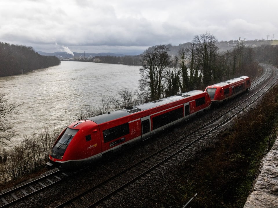 Dieselzug der Hochrheinbahn