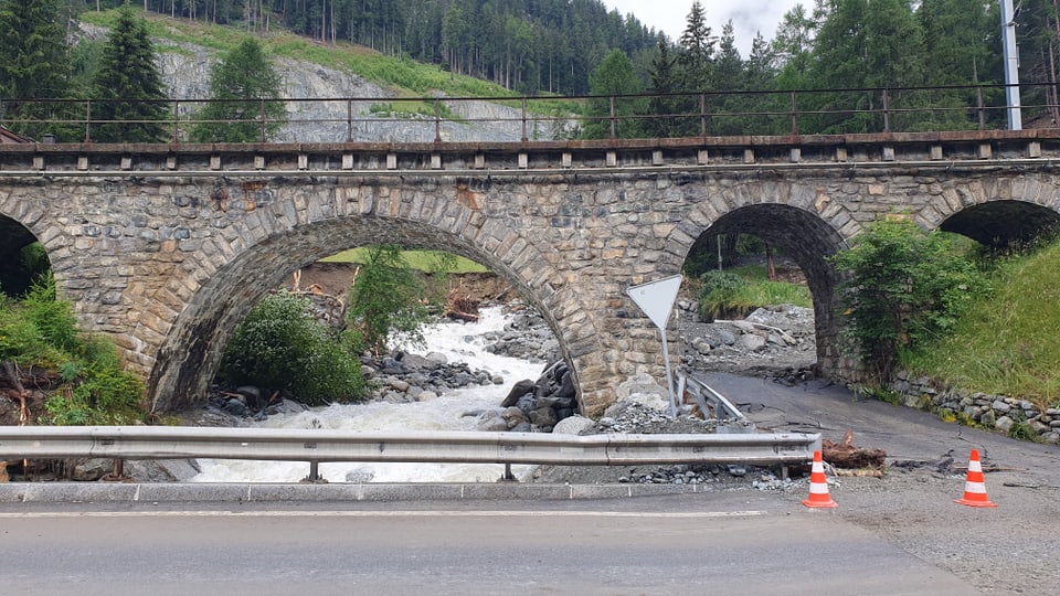 Kantonnstrasse Engadin Unwetter