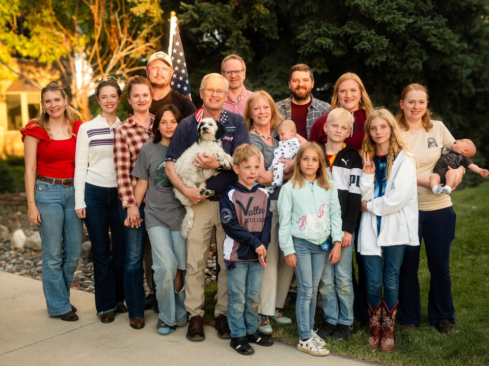 Familienfoto der Grossfamilie Winzenried