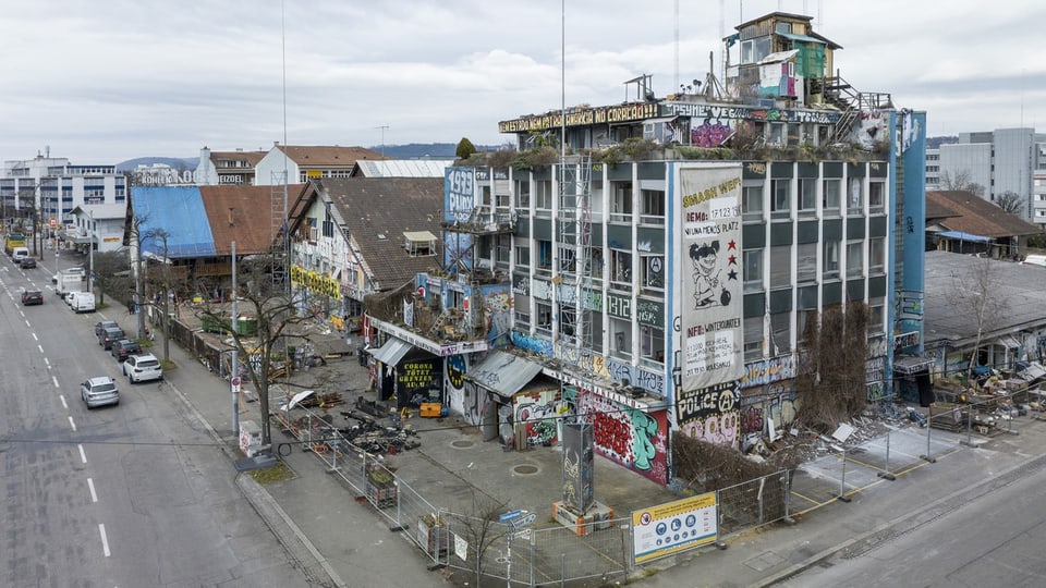 Blick auf das ehemalig besetzte Kochareal in Zürich