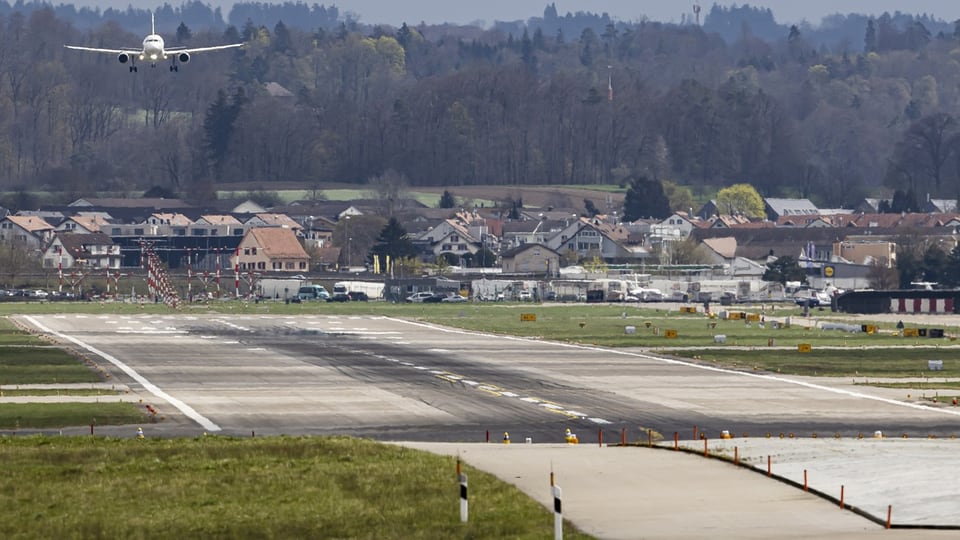 Piste am Flughafen Zürich