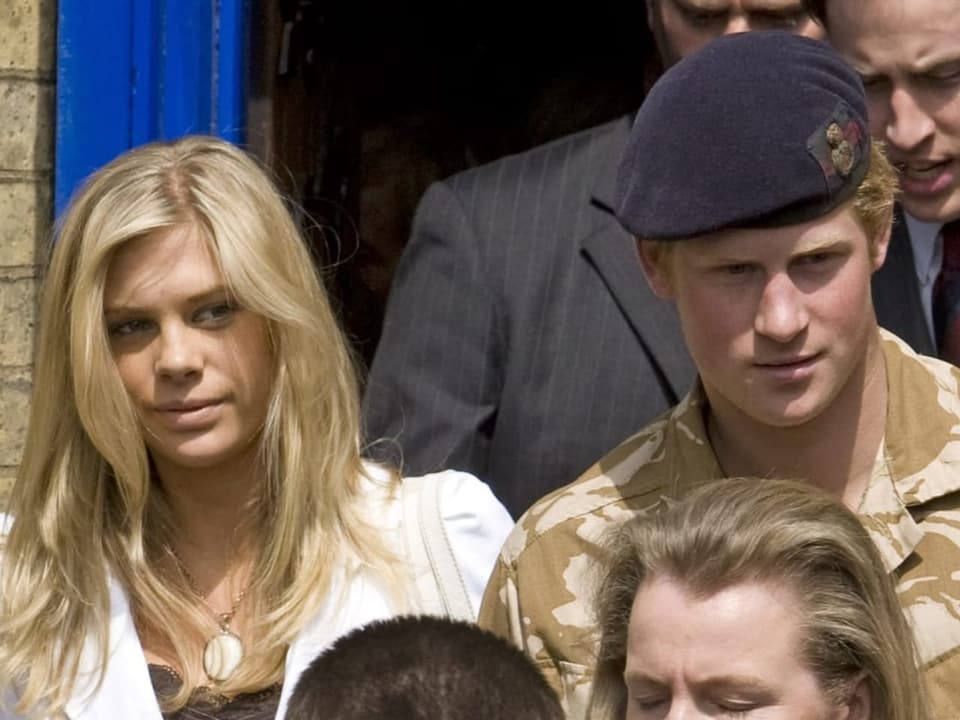 Von 2004 bis 2011 war Prinz Harry mit Chelsy Davy liiert.