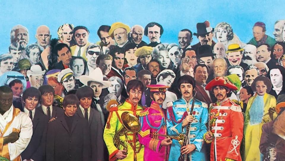 Beatles-Cover zu Sgt. Pepper: Viele zusammengesetzte, verschiedenfarbige Prominente. 