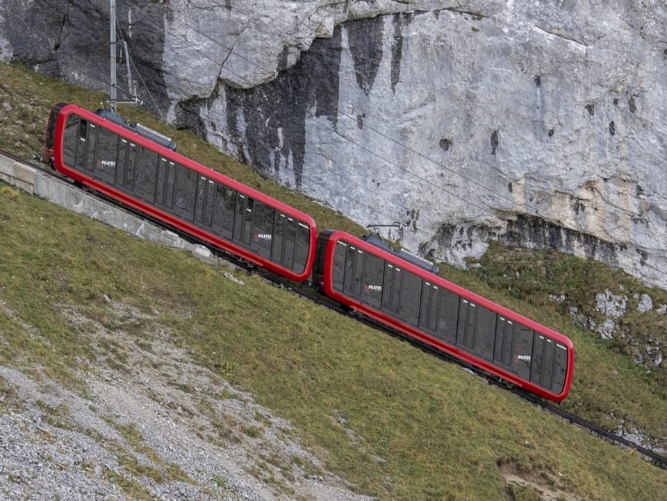 Neue Triebwagen der Pilatusbahn.