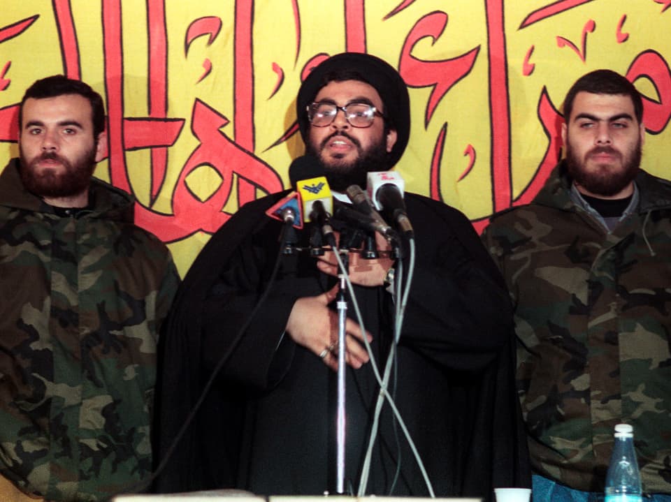 Nasrallah bei einer Rede in Beirut 1992.