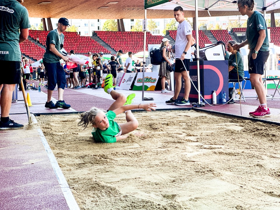 Mädchen im Sand