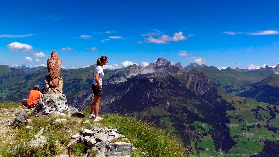 Leute auf einem Berg