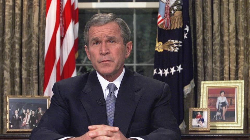 George Bush im Oval Office