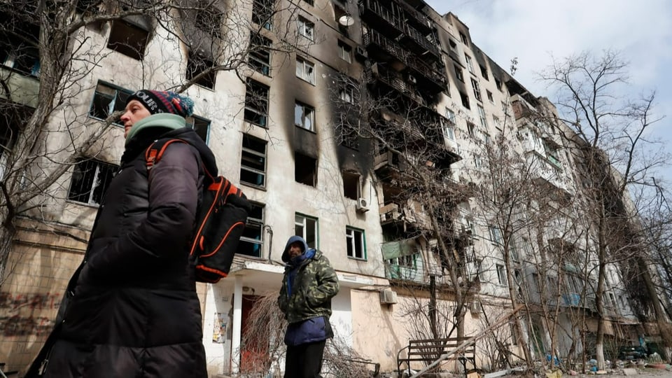 Zerstörtes Gebäude in Mariupol, 26. März 2022.