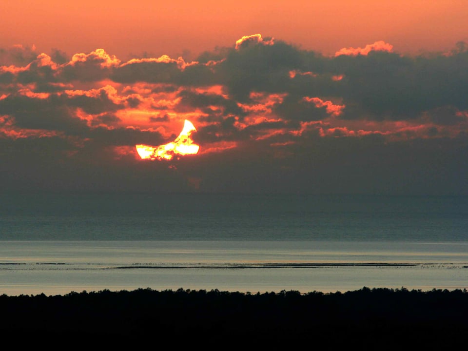 53.4 Prozent Partialität während der ringförmigen Sonnenfinsternis in Kourou, Französisch Guyana