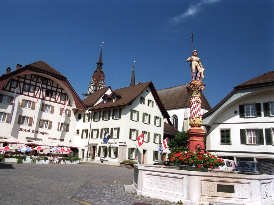 Niklaus Thut Brunnen in Zofingen