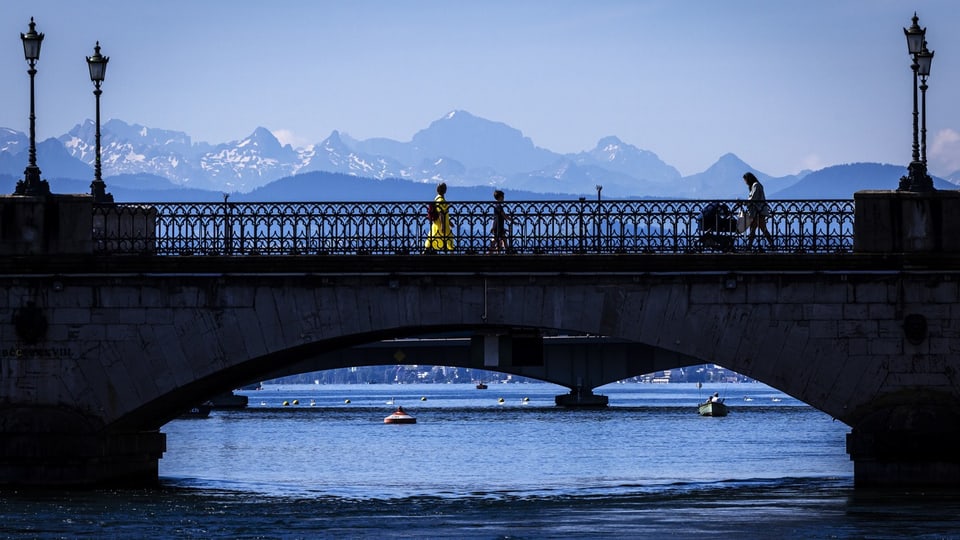 Münsterbrücke in Zürich.