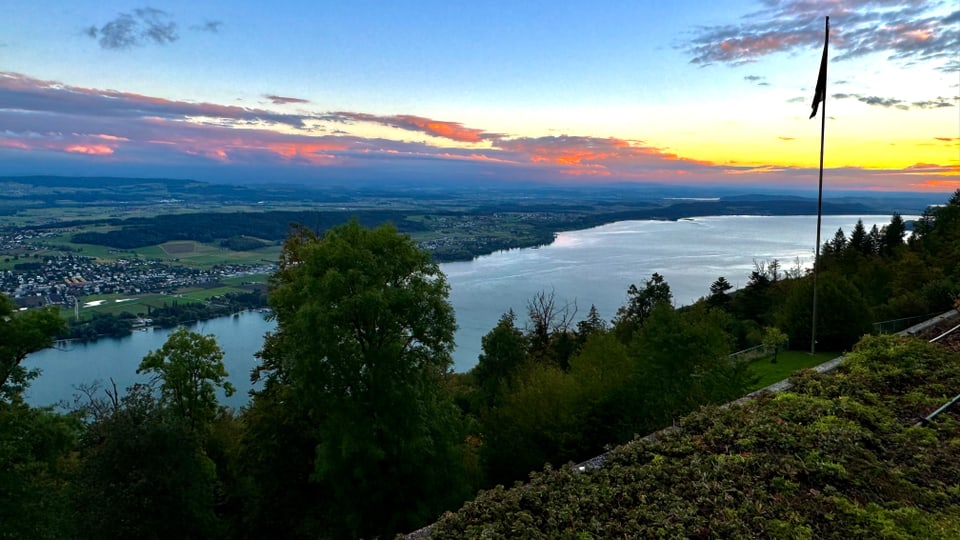 Blick von Magglingen auf den Bielersee.