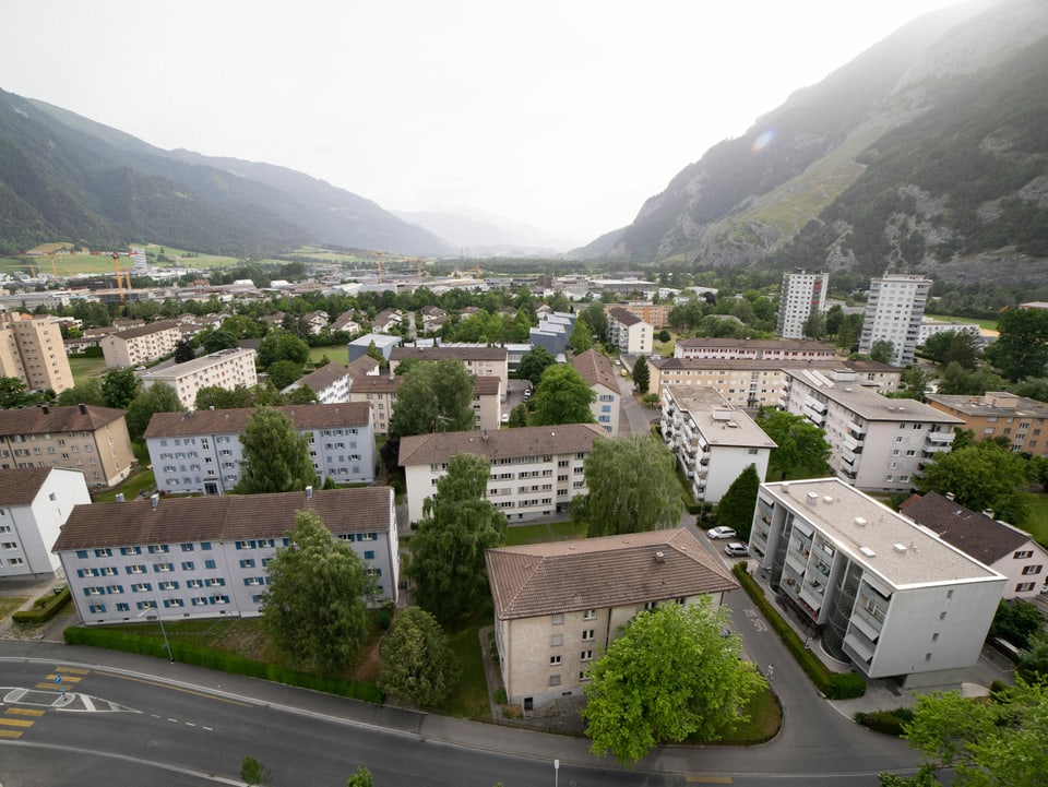 han ins ina bellezza vista cunter la Surselva