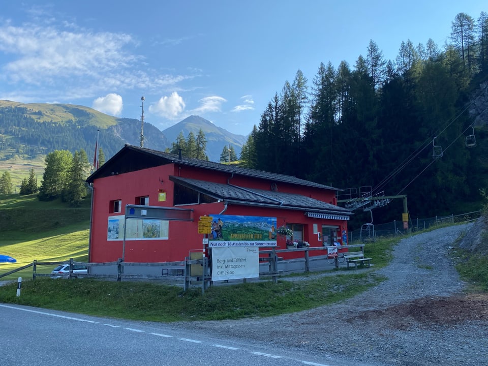 purtret da la staziun a val a Bravuogn