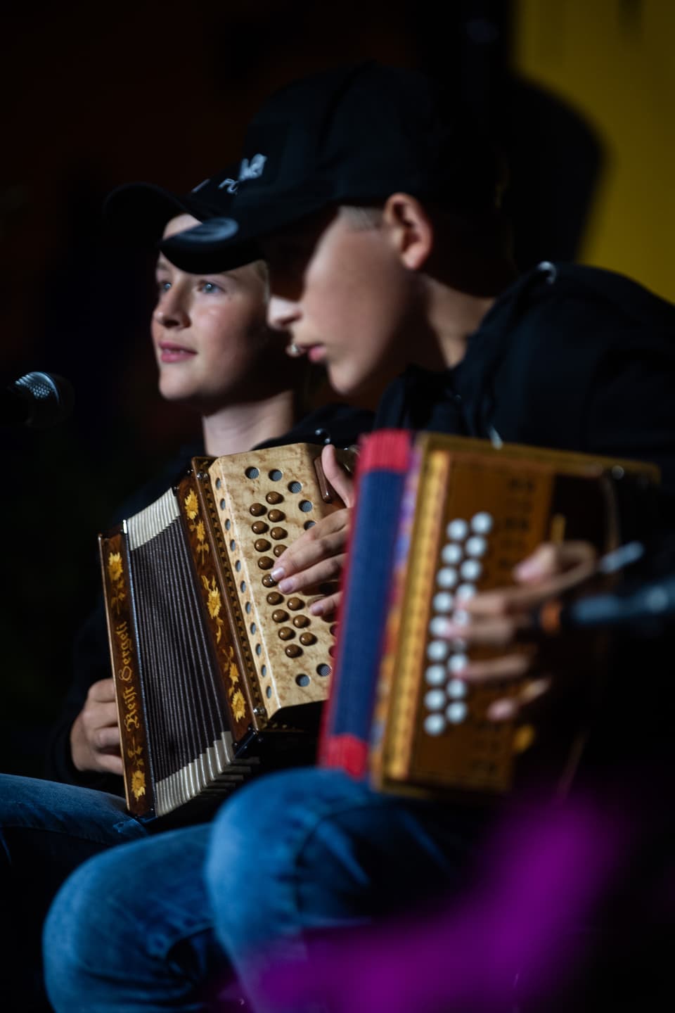 Eindrücke des ersten Festtages am Schweizerischen Volksmusikfest 2023 in Bellinzona. Hier mit Prättigauer Power