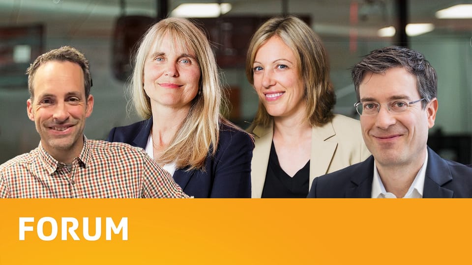 Stefan Flury, Christine Hubacher, Yvonne Hafner und Rafael von Matt bilden das Moderationsteam der Sendung «Forum».