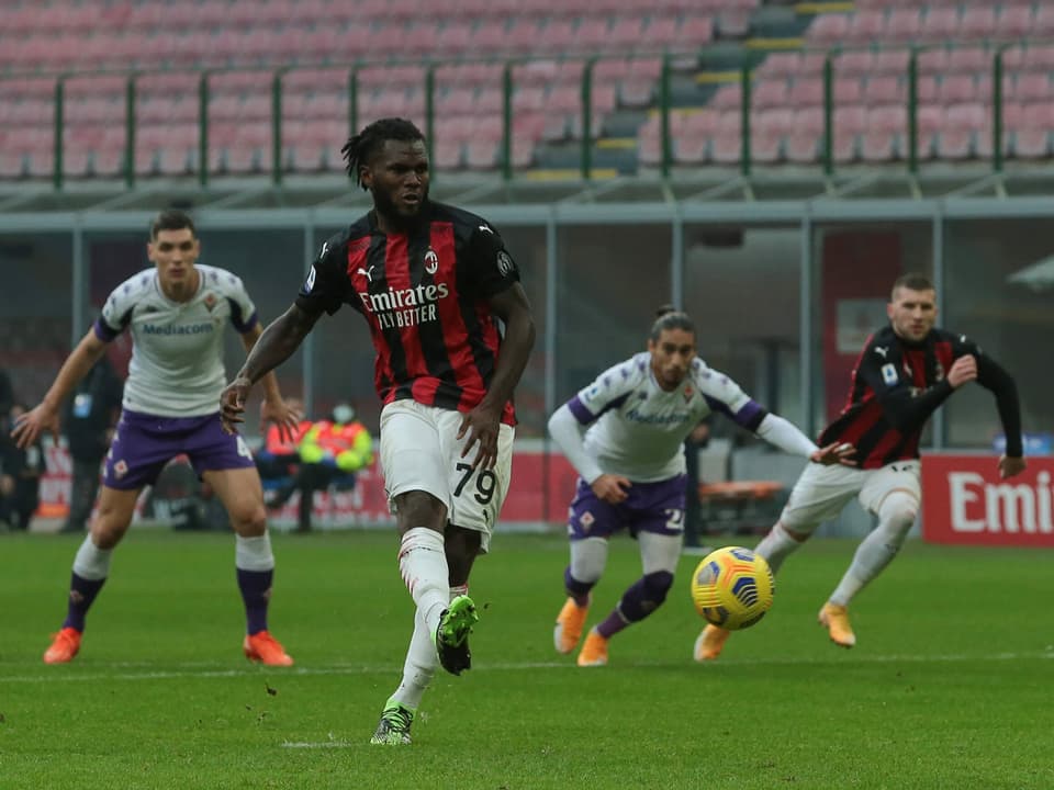 Franck Kessie trifft vom Punkt aus