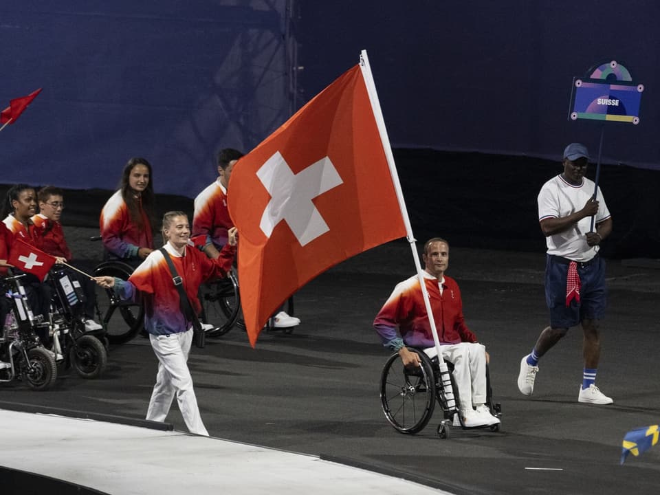 Schweizer Paralympics-Team bei der Eröffnungsfeier.