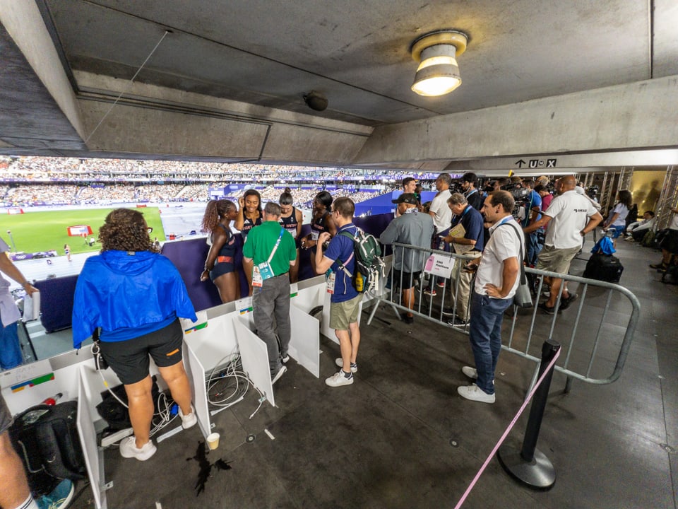 Paris 2024: Mixed Zone Broadcast