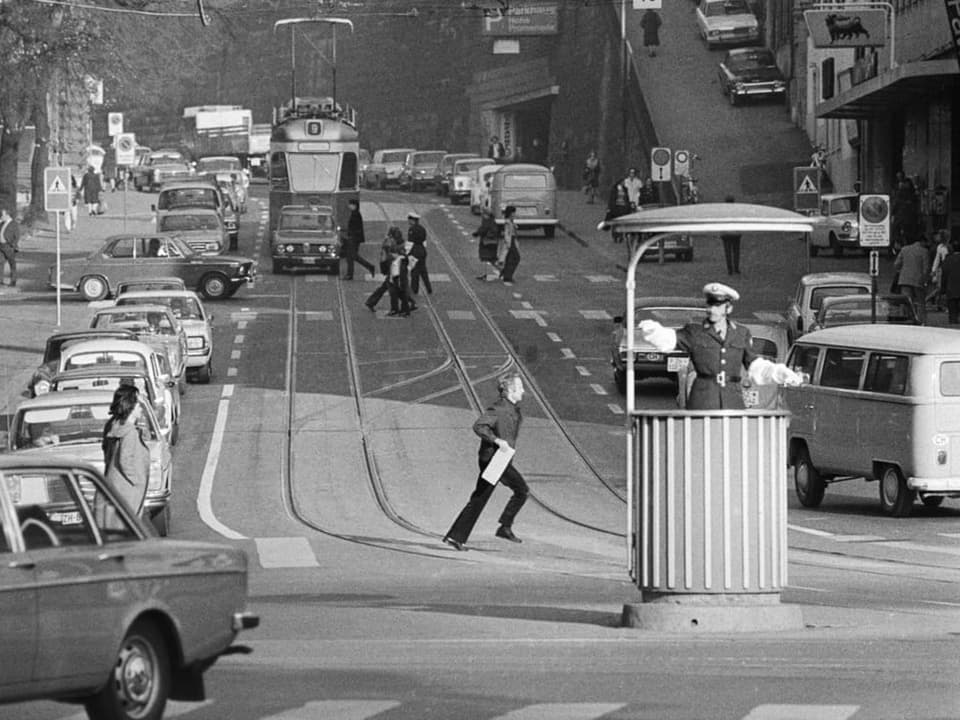 Verkehrskanzel am Bellevue