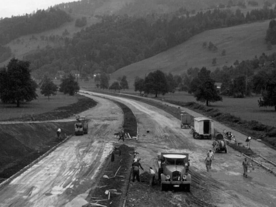 Alte Fotografie, Autobahnbau bei Kriens, 1954/55