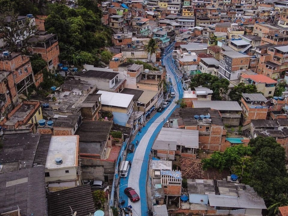 Ein Favela von Rio de Janeiro von oben