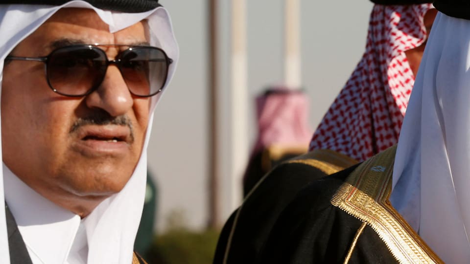 Mohammed Bin Najef (links) in einer gemeinsamen Aufnahme mit Bin Salman.