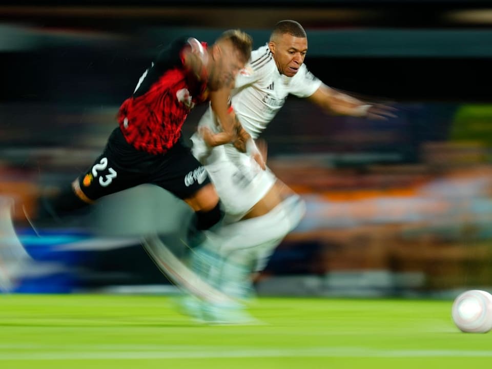 Mbappé und Maffeo im Laufduell