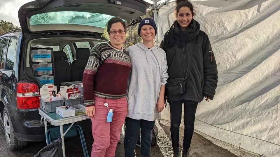 Angela Collenberg als Krankenschwester in Frankreich.