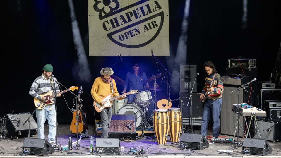 «Rainstorm Society» begeisterten durch abwechslungsreiche Rhythmen das Publikum.