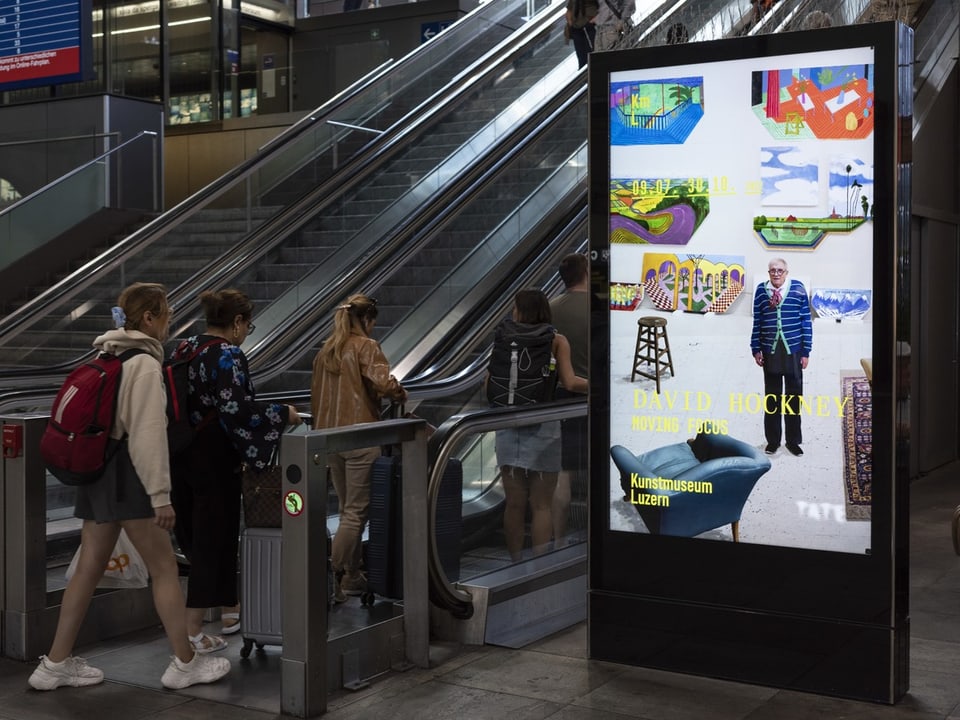 E-Board am Bahnhof Basel