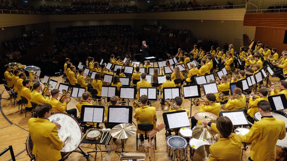 Das Orchester spielt im KKL.