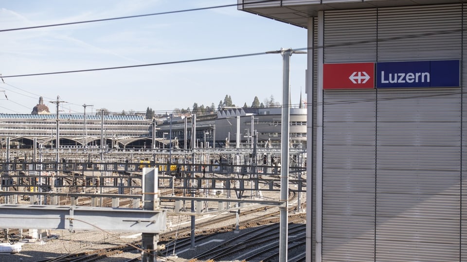 Der Bahnhof Luzern